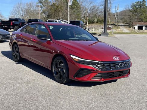 New 2026 Hyundai Elantra SEL Sport image 4