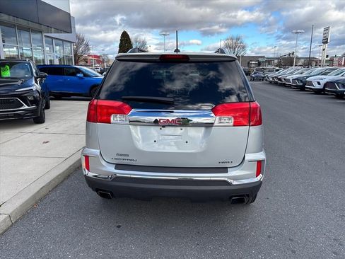 Used 2016 GMC Terrain SLT image 4