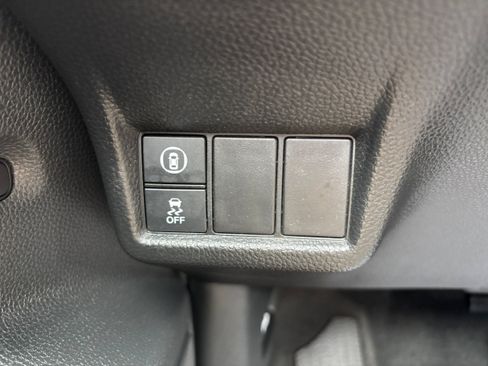 Certified 2022 Honda Civic LX image 14