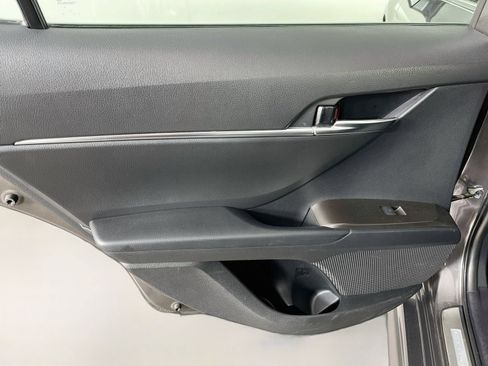Used 2024 Toyota Camry SE FWD image 23