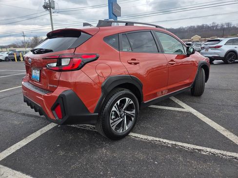 Certified 2025 Subaru Crosstrek 2.0i Premium image 6