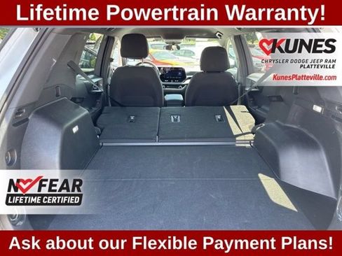 Used 2026 Chevrolet Equinox LT AWD/4WD image 35