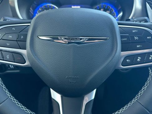 New 2026 Chrysler Voyager LX image 21