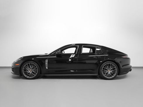Certified 2023 Porsche Panamera 4 Platinum Edition AWD/4WD image 2
