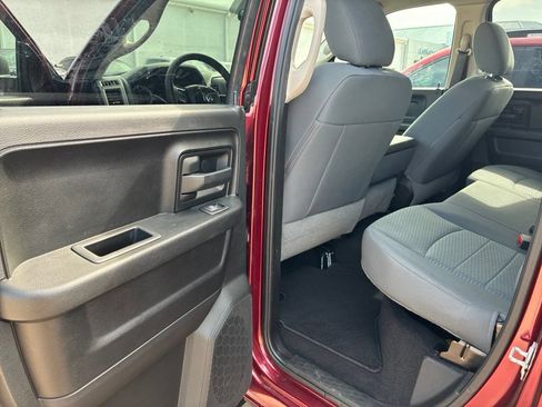 Used 2019 RAM 1500 Express w/ Express Value Package AWD/4WD image 12