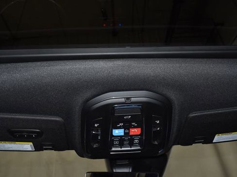 New 2025 Jeep Grand Cherokee L Limited w/ Luxury Tech Group II image 21