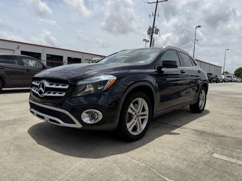 Used 2019 Mercedes-Benz GLA 250 image 3