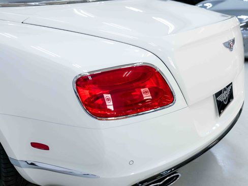 Used 2014 Bentley Continental GT V8 S image 22