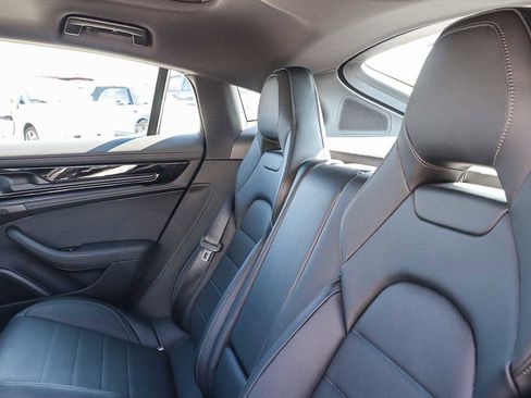 Used 2025 Porsche Panamera 4 image 22