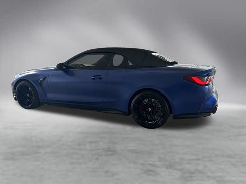 Used 2022 BMW M4 xDrive Competition w/ M Carbon Exterior Package AWD/4WD image 8