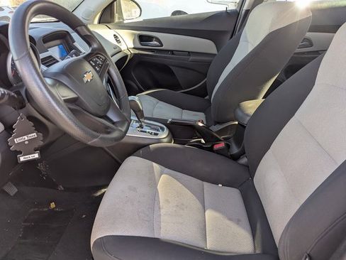 Used 2016 Chevrolet Cruze LS image 22