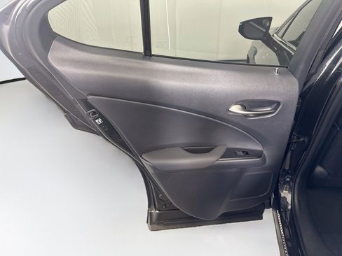Used 2020 Lexus UX 250h AWD/4WD image 24