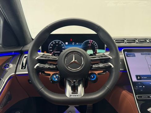 Used 2025 Mercedes-Benz S 63 AMG S image 46