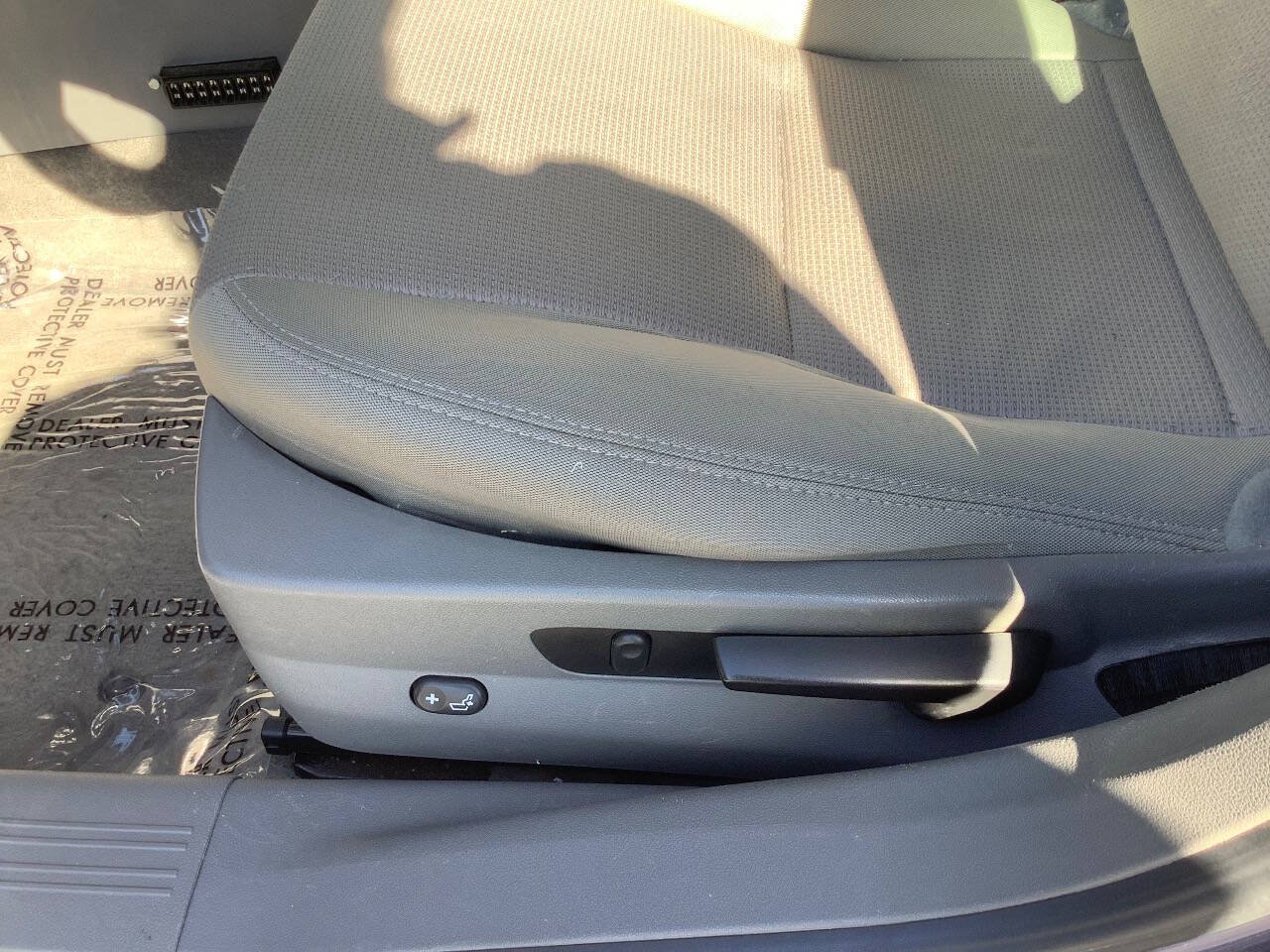 Used 2011 Chevrolet Malibu LS FWD image 29