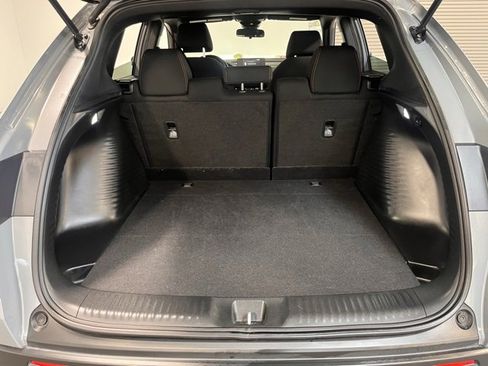 Used 2025 Honda HR-V Sport image 16