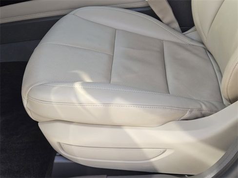 Used 2022 Lincoln Corsair Reserve w/ Equipment Group 201A image 24