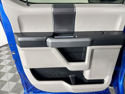 Used 2017 Ford F150 XLT image 22