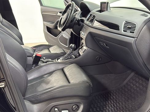 Used 2018 Audi Q3 2.0T Premium Plus w/ S Line Competition Package image 18