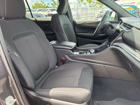 Certified 2024 Jeep Grand Cherokee L Laredo w/ Luxury Tech Group I image 22