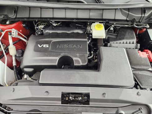 Used 2023 Nissan Pathfinder SL AWD/4WD image 29