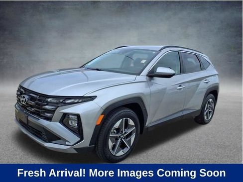 Used 2025 Hyundai Tucson SEL FWD image 1