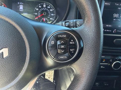 Used 2022 Kia Soul LX FWD image 27