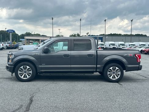 Used 2017 Ford F150 XL w/ Equipment Group 101A Mid RWD image 7