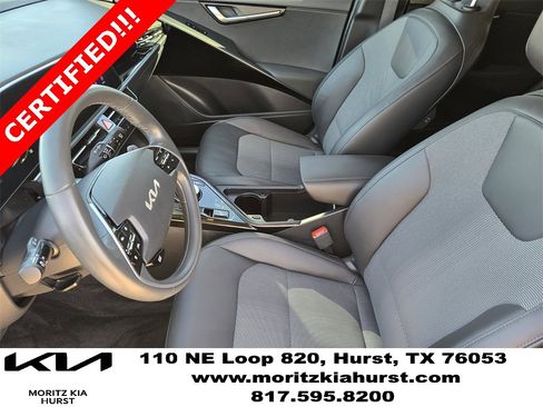 Certified 2024 Kia Niro EX image 16