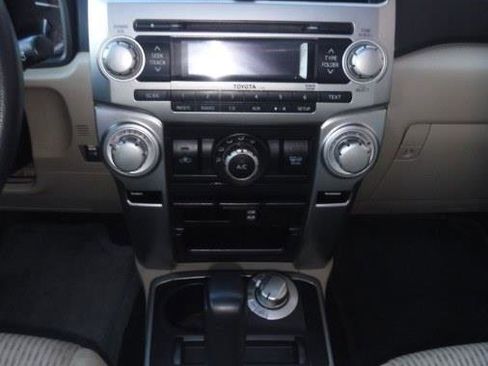 Used 2013 Toyota 4Runner SR5 image 16