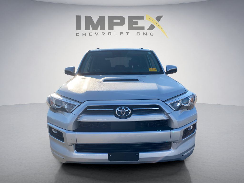 Used 2024 Toyota 4Runner TRD Sport AWD/4WD image 8