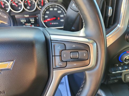 Used 2023 Chevrolet Silverado 2500 LTZ w/ LTZ Plus Package image 33