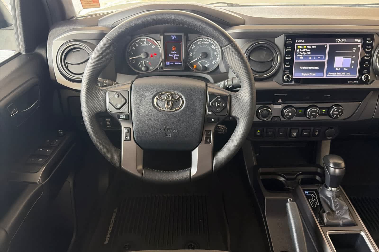 Used 2020 Toyota Tacoma TRD Sport w/ Technology Package AWD/4WD image 14