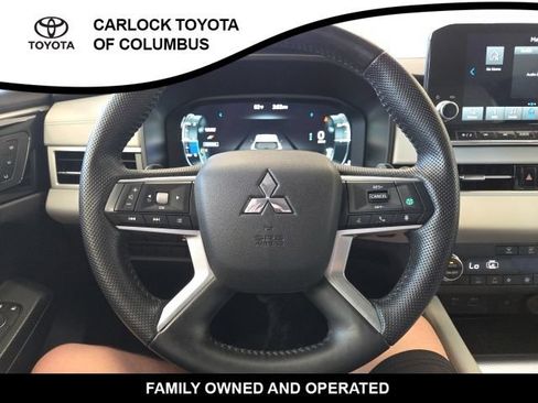 Used 2024 Mitsubishi Outlander SEL AWD/4WD image 25