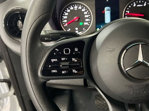 Used 2024 Mercedes-Benz Sprinter 2500 image 19