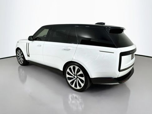 Used 2025 Land Rover Range Rover Long Wheelbase Autobiography AWD/4WD image 5