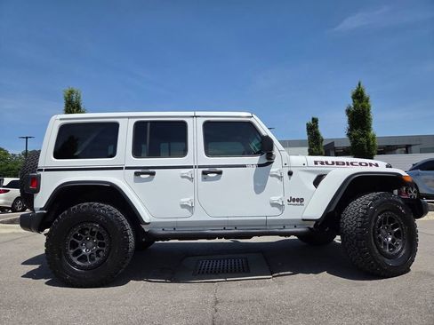 Used 2021 Jeep Wrangler Unlimited Rubicon w/ Xtreme Recon 35" Tire Package AWD/4WD image 29