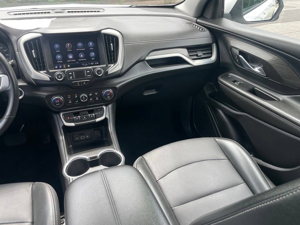 Used 2022 GMC Terrain SLT AWD/4WD image 11