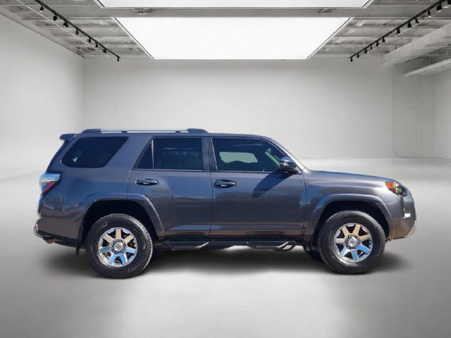 Used 2016 Toyota 4Runner Trail Premium AWD/4WD image 6