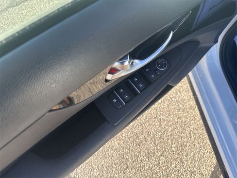 Used 2023 Kia Forte GT-Line image 15