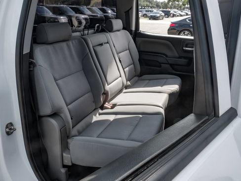 Used 2018 Chevrolet Silverado 1500 W/T w/ Trailering Package AWD/4WD image 29