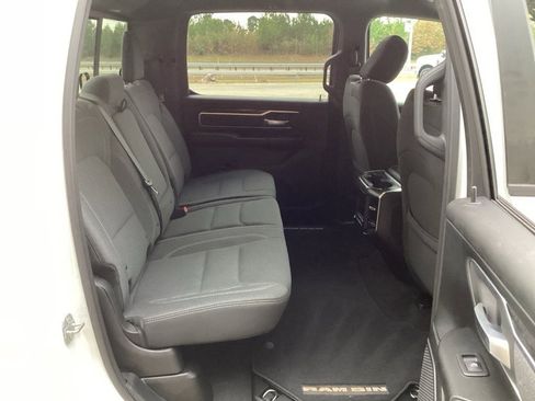 Used 2019 RAM 1500 Big Horn image 28