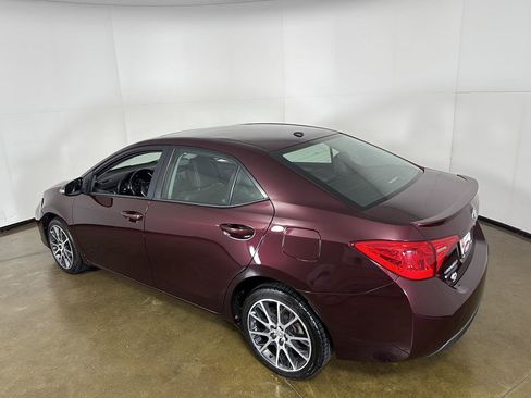 Used 2017 Toyota Corolla SE 50th Anniversary FWD image 19