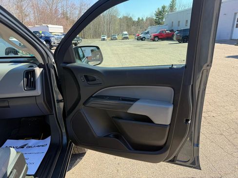 Used 2015 Chevrolet Colorado W/T w/ WT Convenience Package image 20