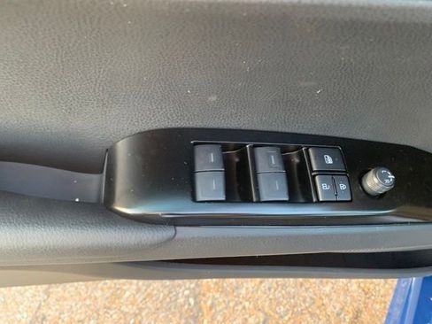 New 2026 Toyota Camry SE image 12