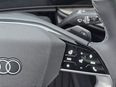 Used 2025 Audi Q5 Premium Plus image 21