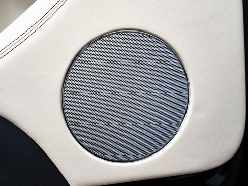 Used 2024 Bentley Bentayga Extended Wheelbase image 12