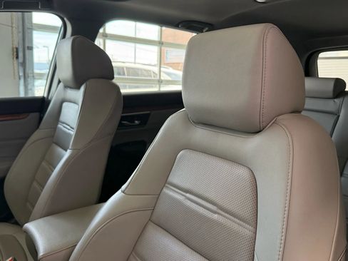 Used 2022 Honda CR-V Touring image 10