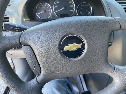 Used 2007 Chevrolet Malibu LS image 20