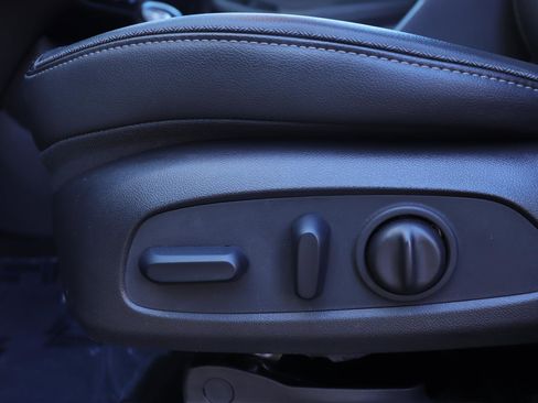 Used 2023 Buick Encore GX Essence w/ Experience Buick Package image 28