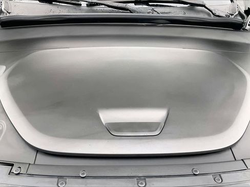 Used 2023 Volvo C40 Recharge Core w/ Climate Package image 13